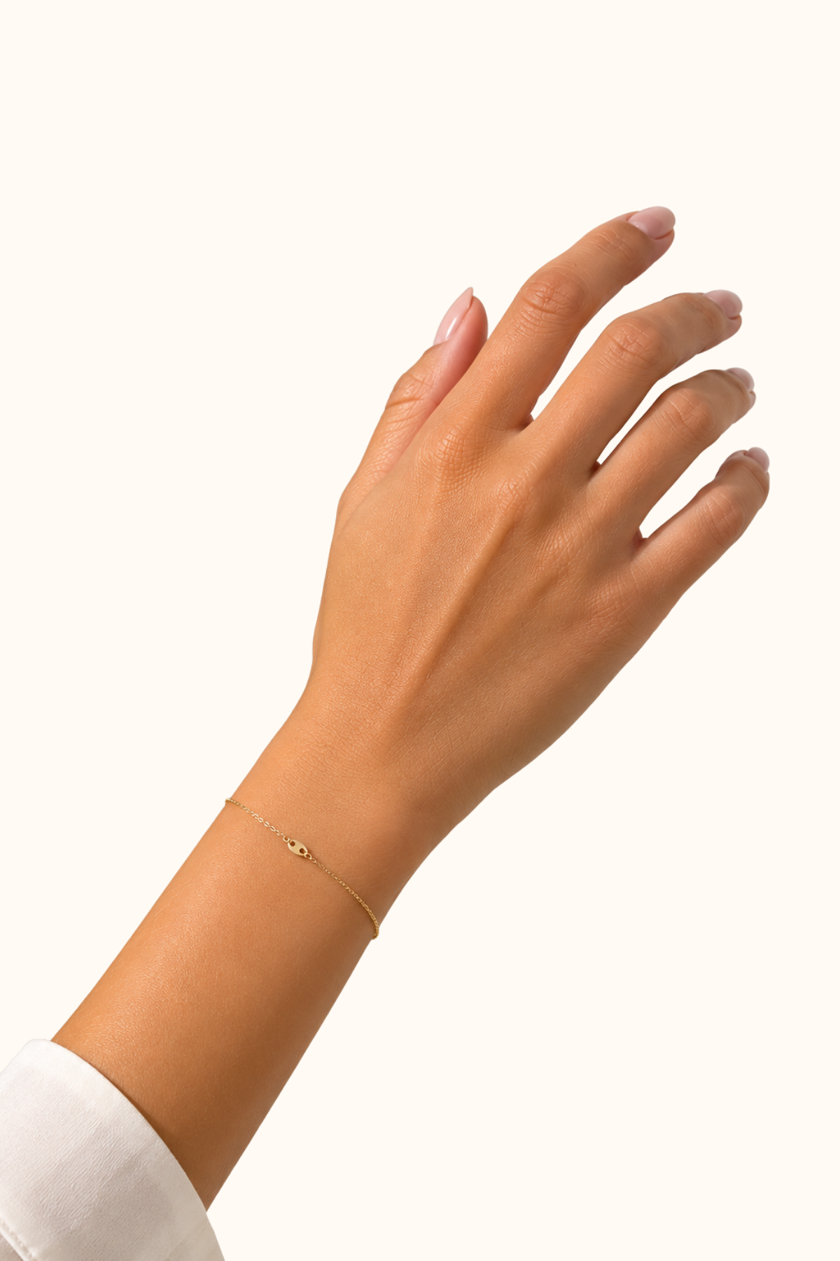 Delícate charm bracelet