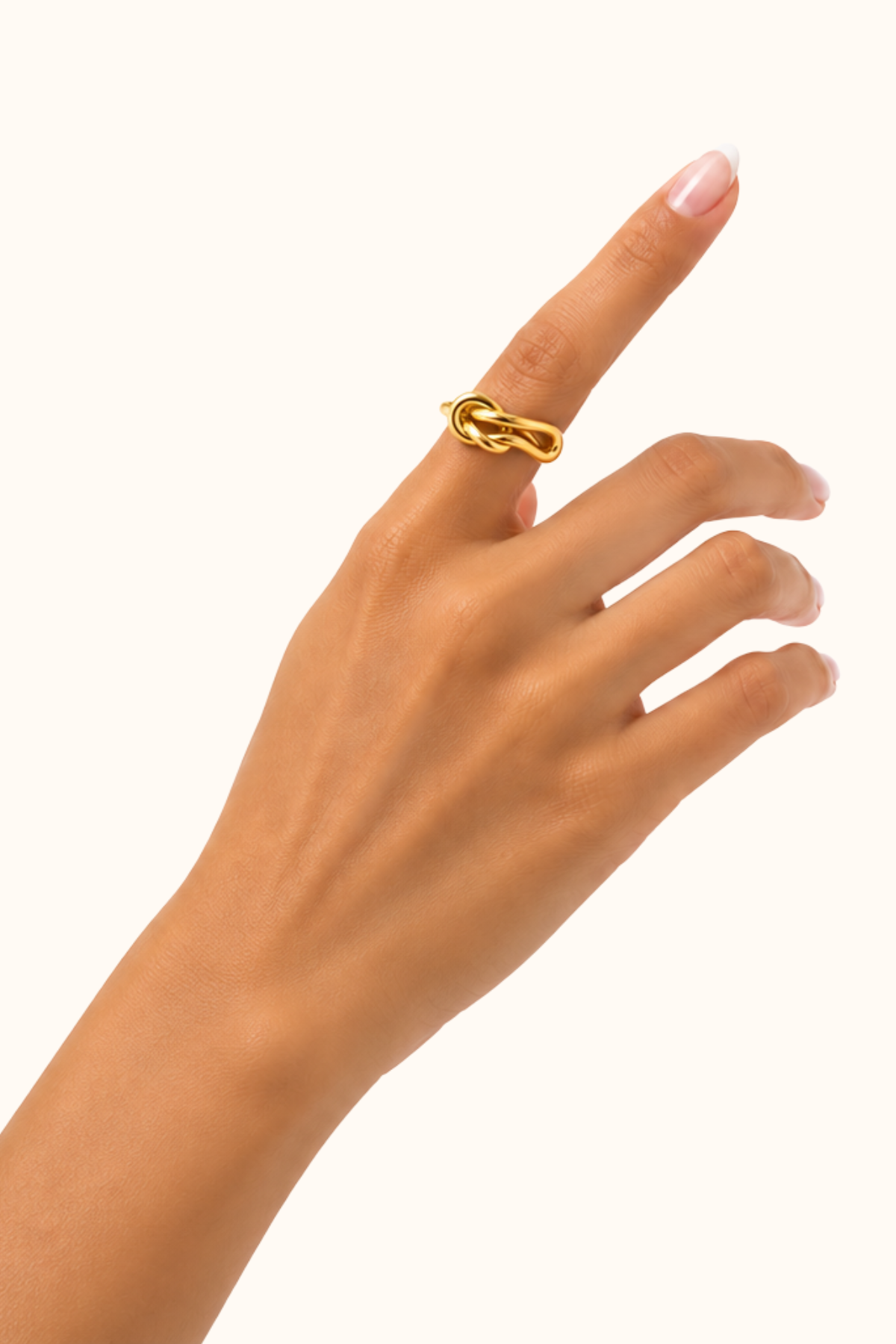 Fluid gold ring