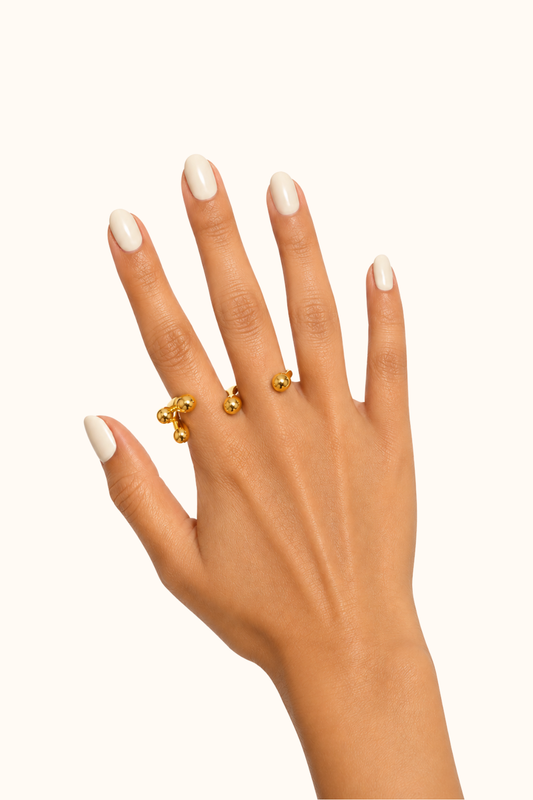 Double drop gold ring