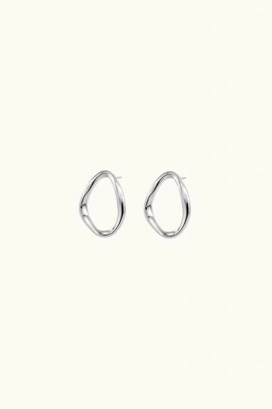 Muse silver earring